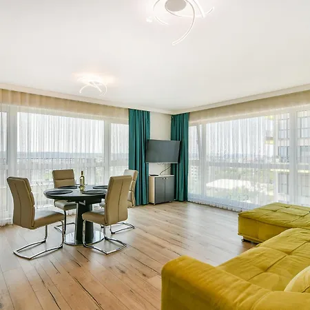 Azure View 2br Luxury - Free Parking Varna